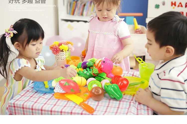 Conjunto de comidas, frutas e vegetais de brinquedo